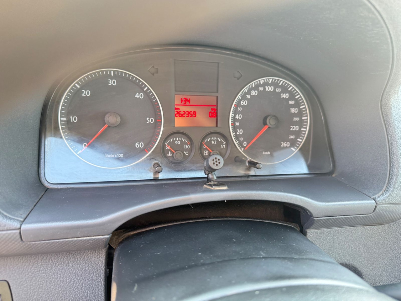ميكروباص Volkswagen Caddy Life: صور 15