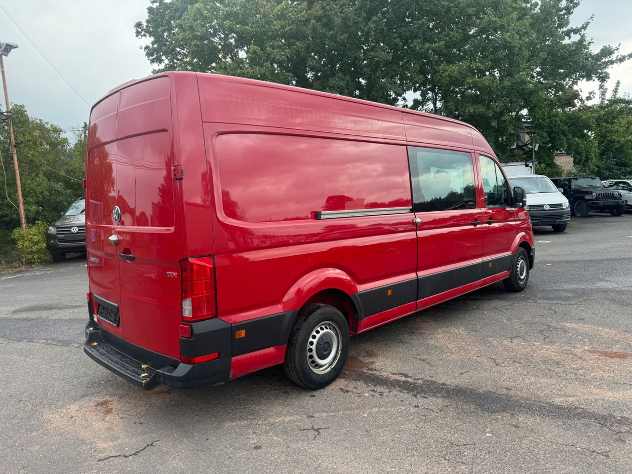 Volkswagen Crafter Kasten Kasten 35 lang Hochdach FWD - فان: صور 4 Volkswagen Crafter Kasten Kasten 35 lang Hochdach FWD - فان: صور 4