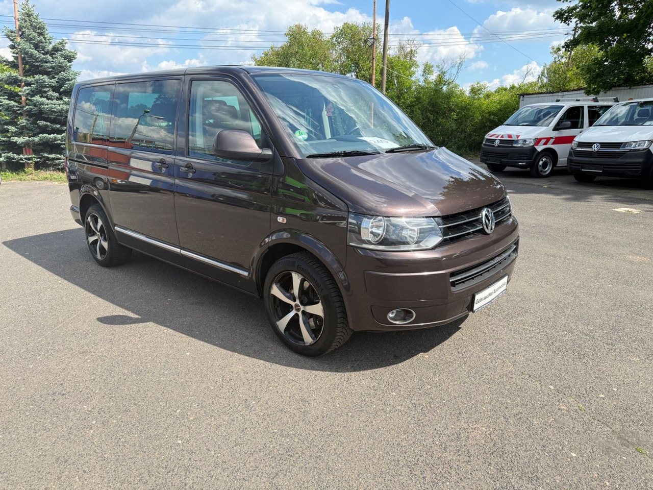 Volkswagen T5 Multivan Highline - ميكروباص: صور 2 Volkswagen T5 Multivan Highline - ميكروباص: صور 2