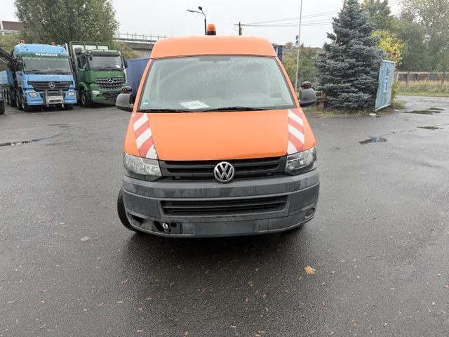 Volkswagen T5 Transporter Mittelhochdac - فان المدمجة: صور 2 Volkswagen T5 Transporter Mittelhochdac - فان المدمجة: صور 2