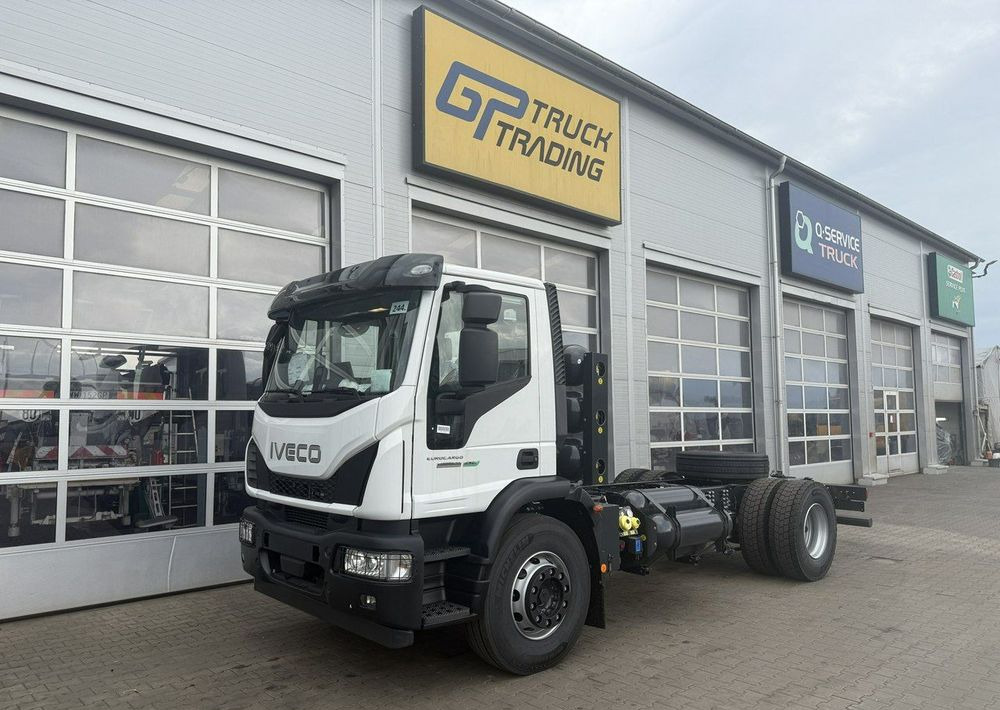 Iveco EuroCargo CNG - شاحنات الحاويات / جسم علوي قابل للتغيير شاحنة: صور 1 Iveco EuroCargo CNG - شاحنات الحاويات / جسم علوي قابل للتغيير شاحنة: صور 1