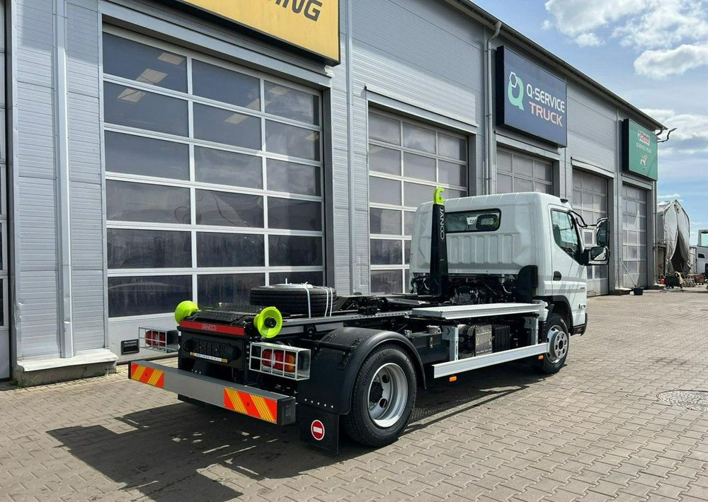 Mitsubishi Fuso - شاحنة ذات الخطاف: صور 4 Mitsubishi Fuso - شاحنة ذات الخطاف: صور 4
