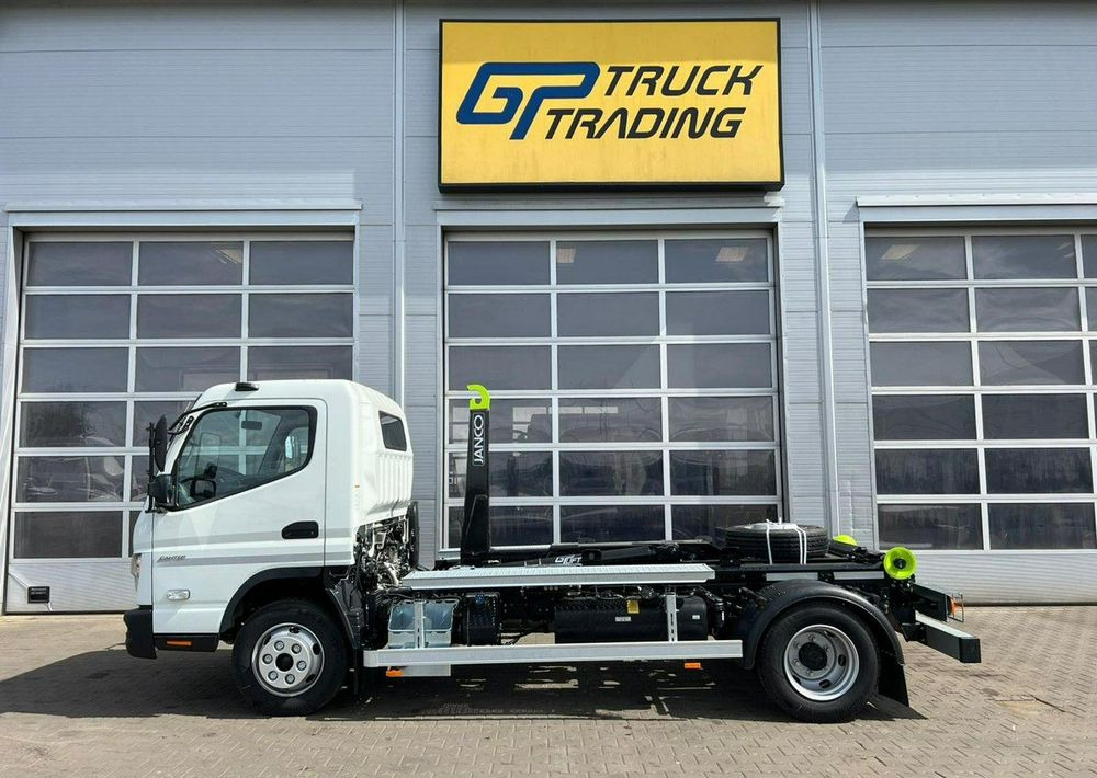 Mitsubishi Fuso - شاحنة ذات الخطاف: صور 2 Mitsubishi Fuso - شاحنة ذات الخطاف: صور 2