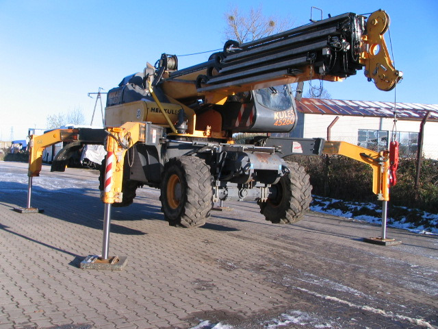 Herkules TD45260 - رافعة الطرق الوعرة: صور 1 Herkules TD45260 - رافعة الطرق الوعرة: صور 1