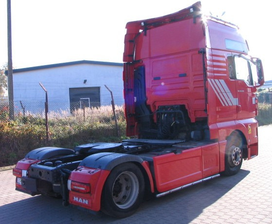 MAN TGX 18.500 LLS-U, SUPER STAN I WYGLĄD, EURO6 - شاحنة جرار: صور 3 MAN TGX 18.500 LLS-U, SUPER STAN I WYGLĄD, EURO6 - شاحنة جرار: صور 3