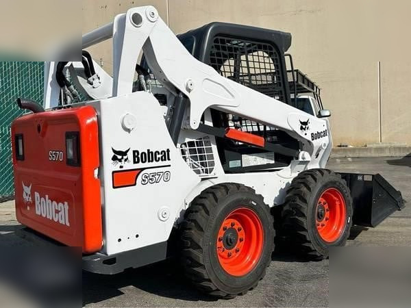 BOBCAT S590 - شيول صغير: صور 2 BOBCAT S590 - شيول صغير: صور 2