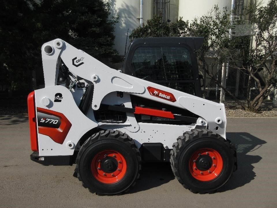 BOBCAT S770 - شيول صغير: صور 1 BOBCAT S770 - شيول صغير: صور 1