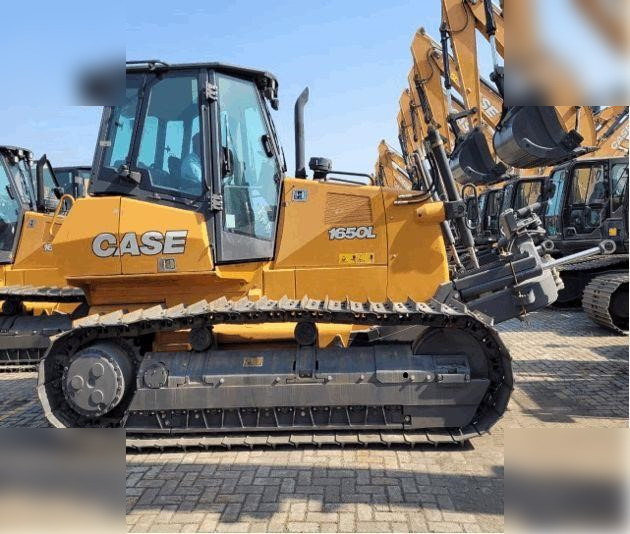CASE 1650L - بلدوزر: صور 2 CASE 1650L - بلدوزر: صور 2