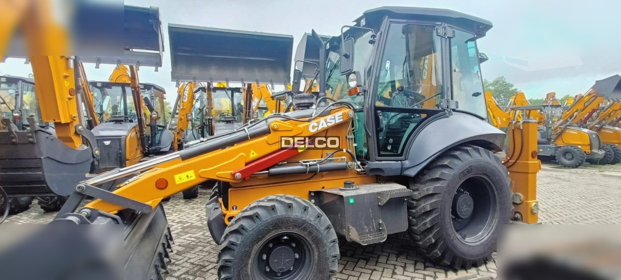 CASE 570SV - حفار متعدد الاستخدام: صور 3 CASE 570SV - حفار متعدد الاستخدام: صور 3