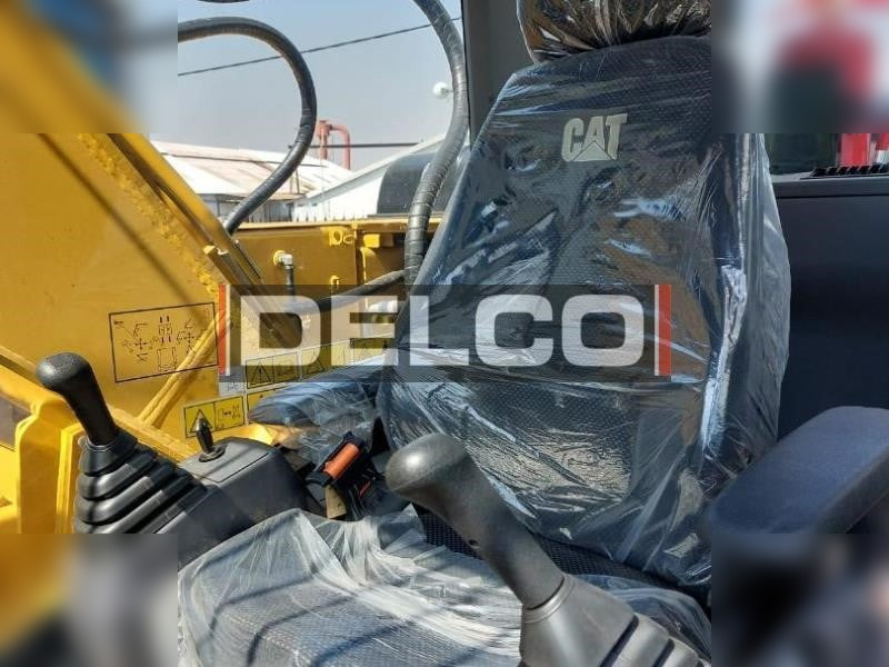 CATERPILLAR 323D3 - حفارات زحافة: صور 4 CATERPILLAR 323D3 - حفارات زحافة: صور 4