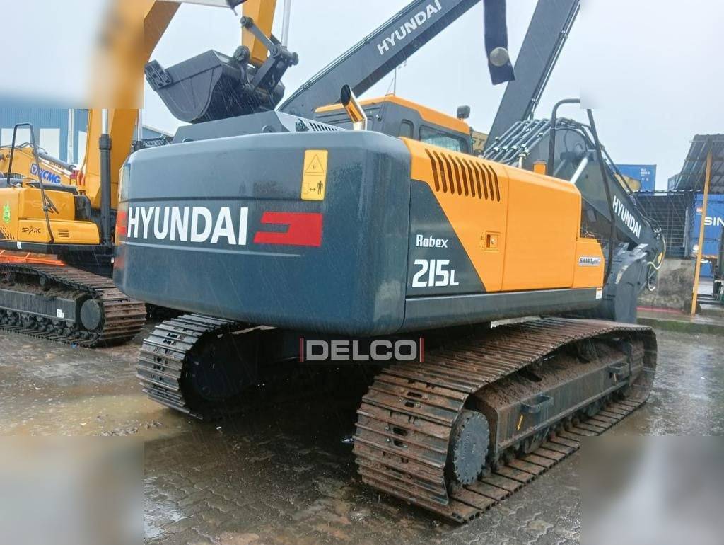 HYUNDAI ROBEX 215L SMART - حفارات زحافة: صور 5 HYUNDAI ROBEX 215L SMART - حفارات زحافة: صور 5