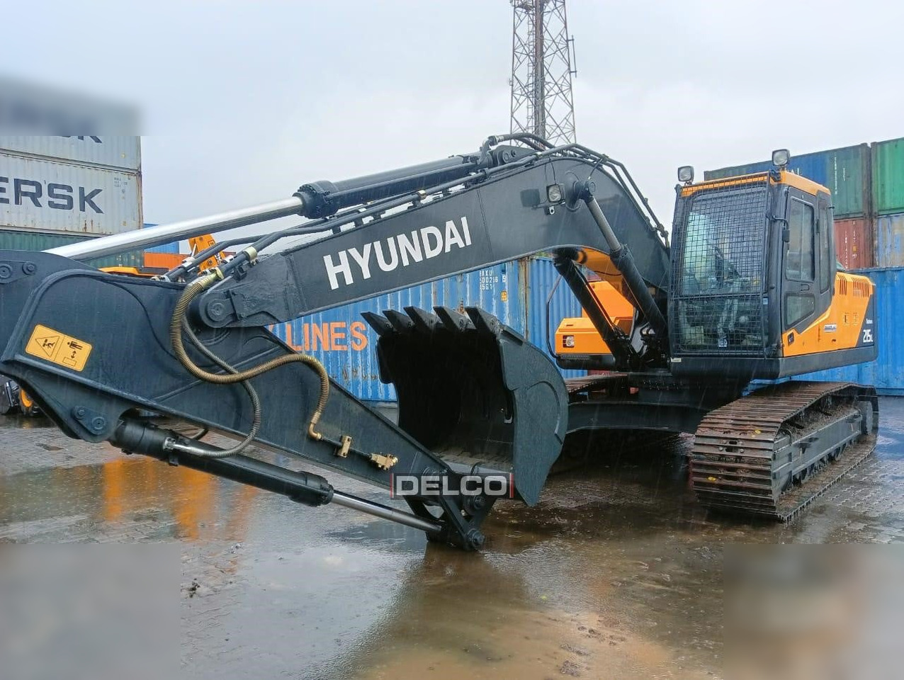 HYUNDAI ROBEX 215L SMART - حفارات زحافة: صور 2 HYUNDAI ROBEX 215L SMART - حفارات زحافة: صور 2