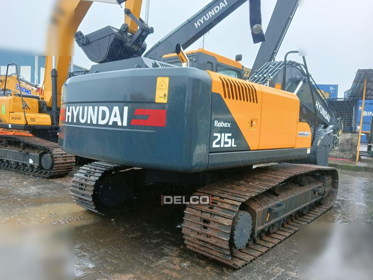 HYUNDAI ROBEX 215L SMART - حفارات زحافة: صور 3 HYUNDAI ROBEX 215L SMART - حفارات زحافة: صور 3