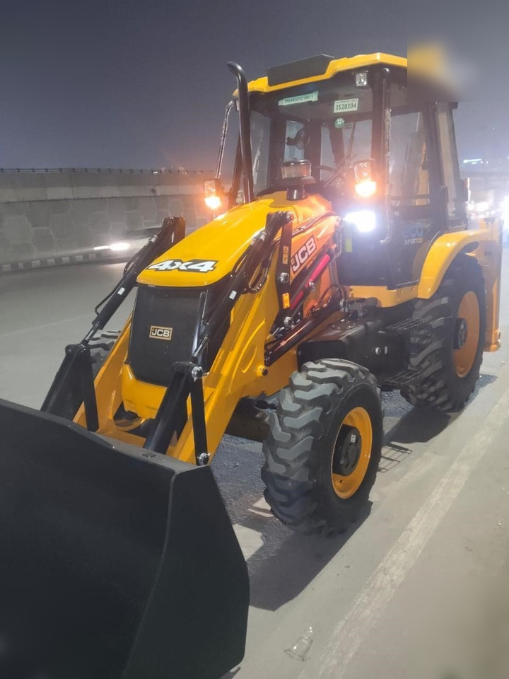 JCB 3DX SUPER - حفار متعدد الاستخدام: صور 1 JCB 3DX SUPER - حفار متعدد الاستخدام: صور 1