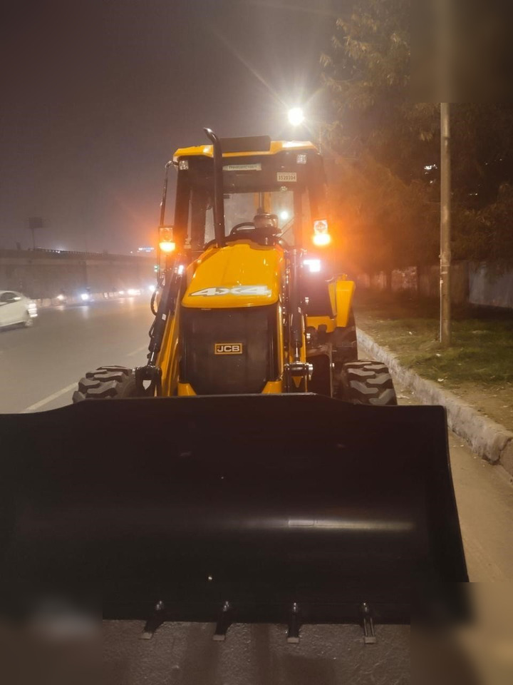 JCB 3DX SUPER - حفار متعدد الاستخدام: صور 4 JCB 3DX SUPER - حفار متعدد الاستخدام: صور 4