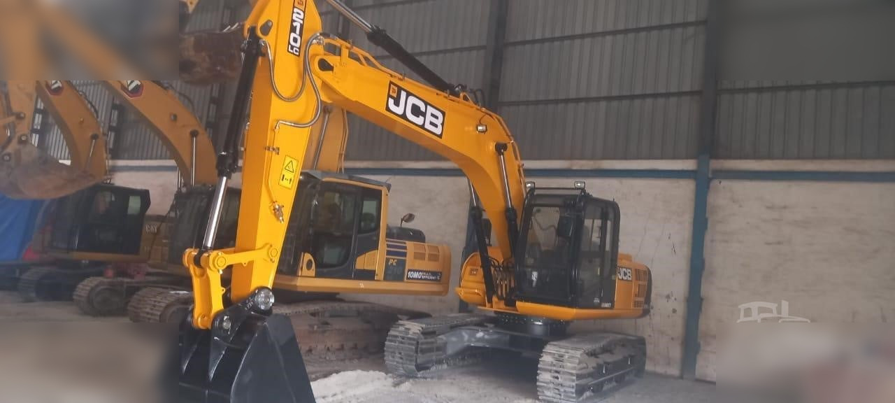 JCB JS210 LC - حفارات زحافة: صور 2 JCB JS210 LC - حفارات زحافة: صور 2