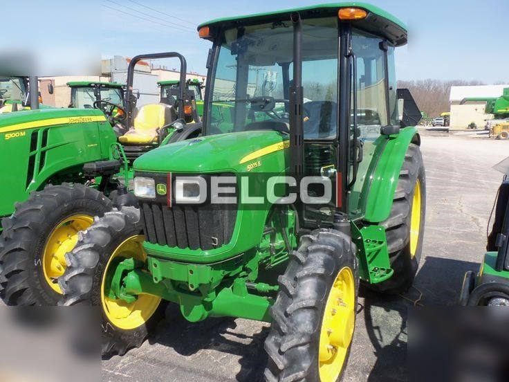 JOHN DEERE 5075E - جرار: صور 1 JOHN DEERE 5075E - جرار: صور 1