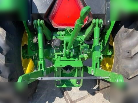 JOHN DEERE 5210 - جرار: صور 5 JOHN DEERE 5210 - جرار: صور 5