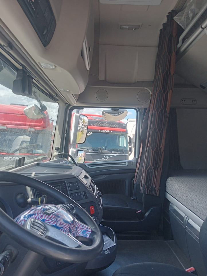 شاحنة جرار DAF XF 530CV: صور 7