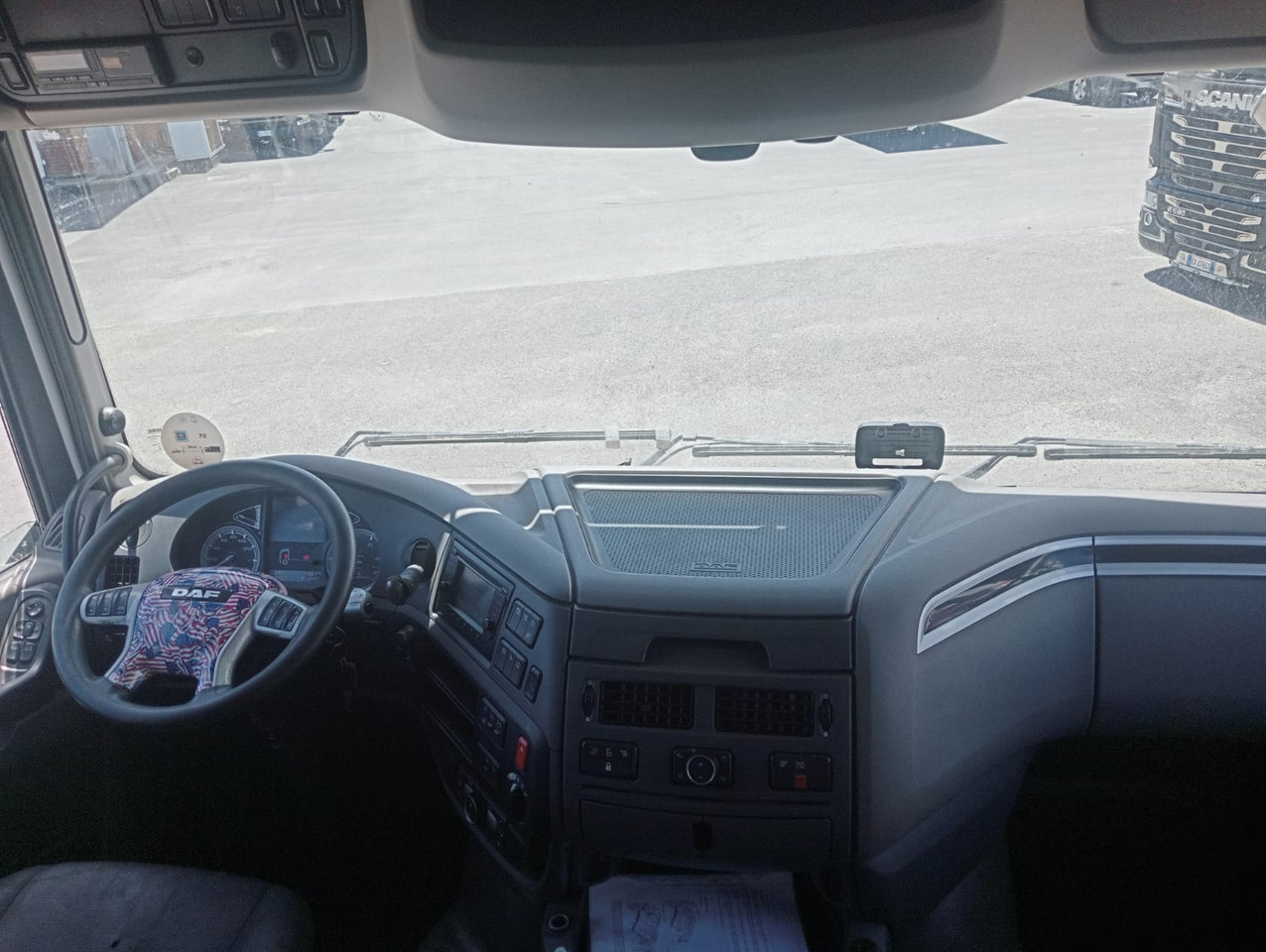 شاحنة جرار DAF XF 530CV: صور 6