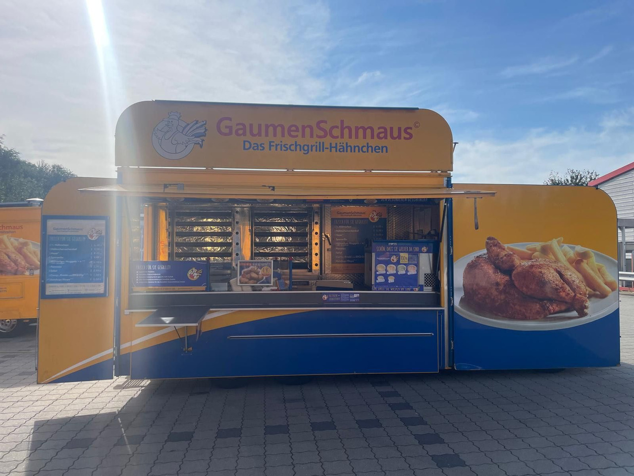 Fiat Hähnchengrill mobil Foodtruck - شاحنات طعام: صور 1 Fiat Hähnchengrill mobil Foodtruck - شاحنات طعام: صور 1