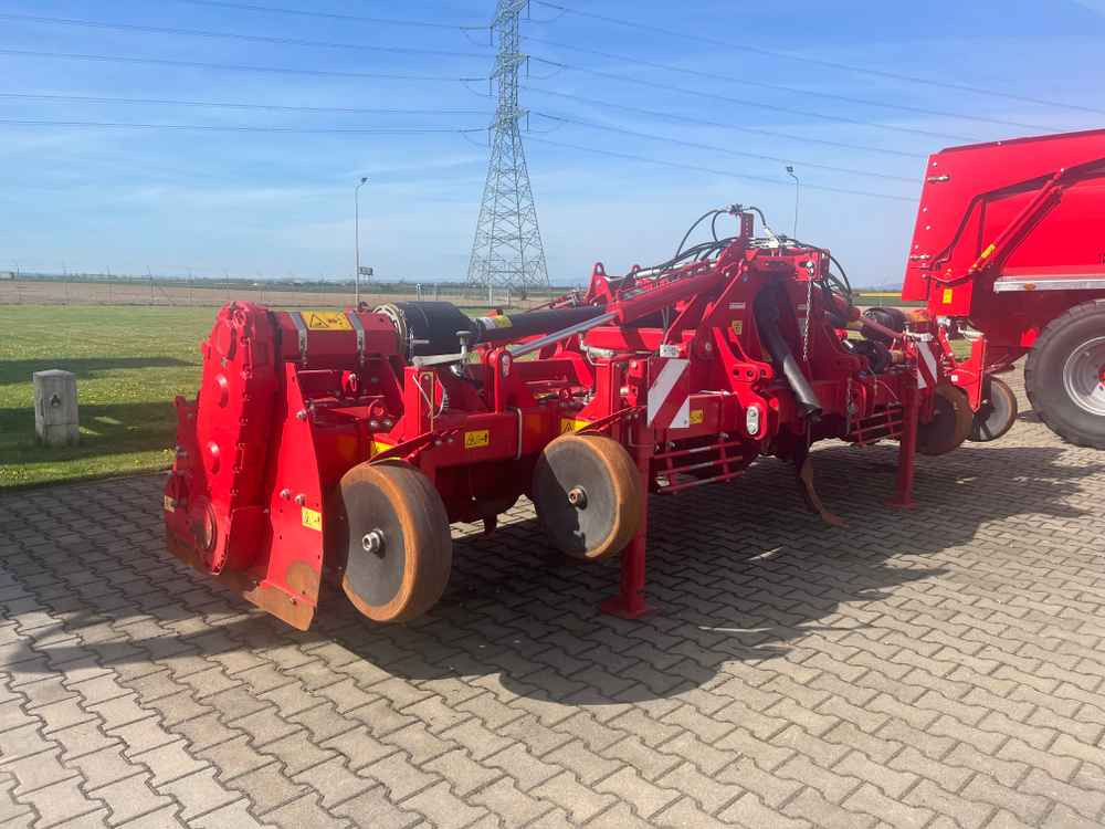 Grimme GF 600 - معدات زراعة وحصاد البطاطس: صور 1 Grimme GF 600 - معدات زراعة وحصاد البطاطس: صور 1