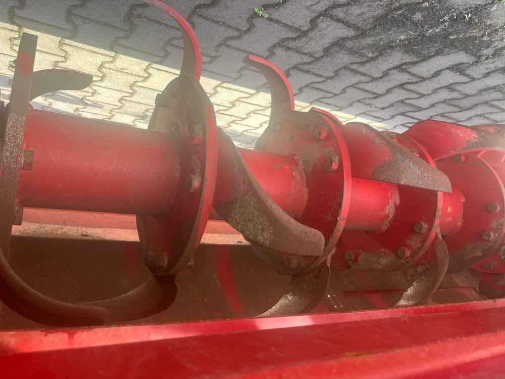 Grimme GF 600 - معدات زراعة وحصاد البطاطس: صور 3 Grimme GF 600 - معدات زراعة وحصاد البطاطس: صور 3