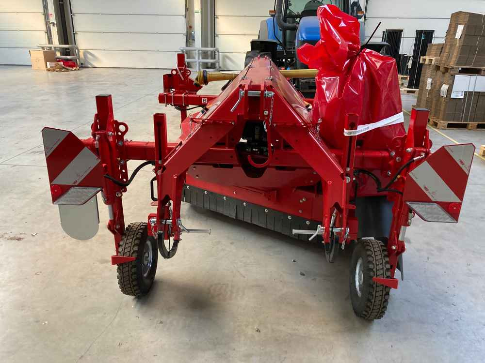 Grimme VT 170 - آلة قطع أوراق البطاطس: صور 4 Grimme VT 170 - آلة قطع أوراق البطاطس: صور 4