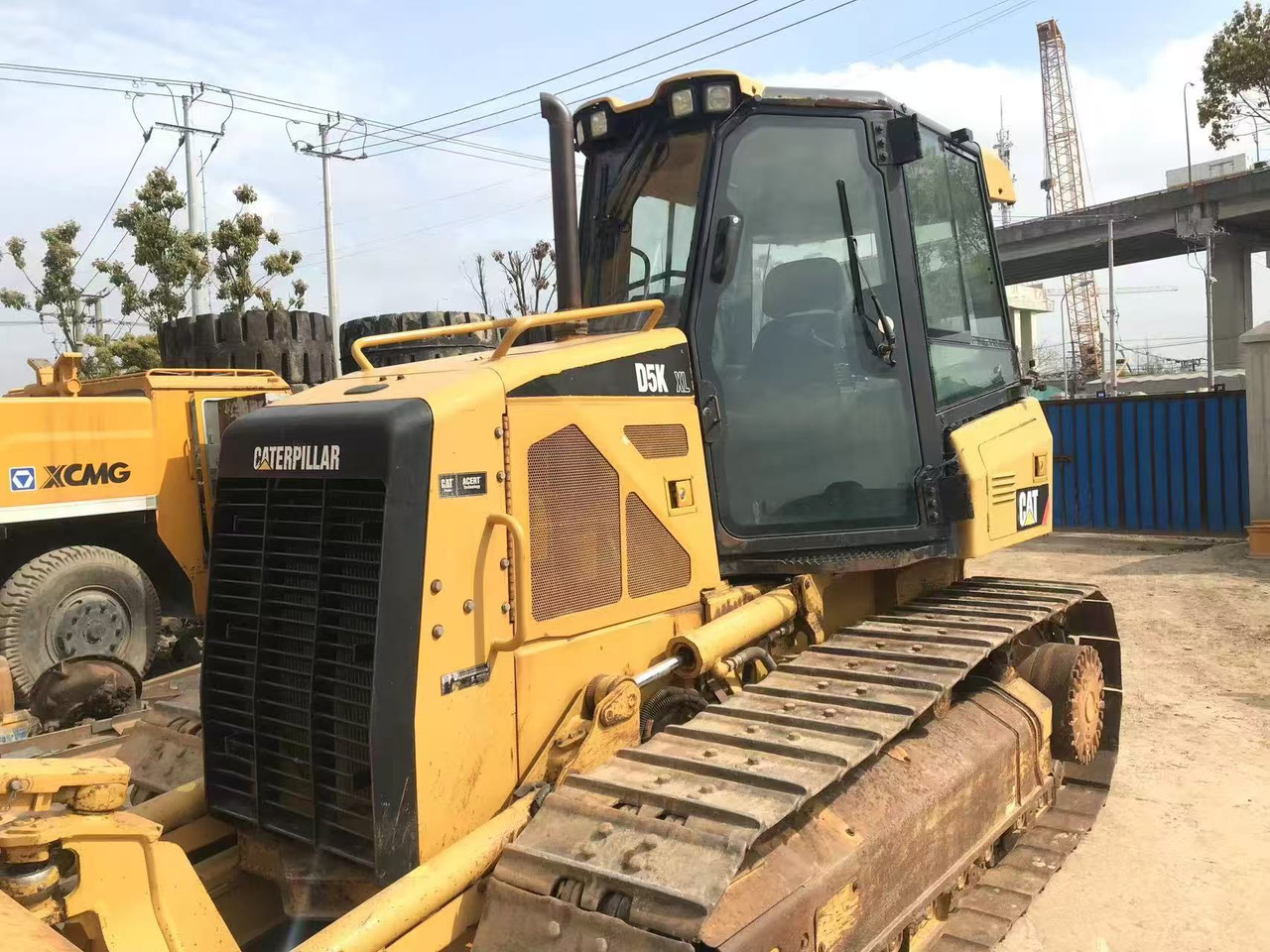 CAT D5K - بلدوزر: صور 4 CAT D5K - بلدوزر: صور 4