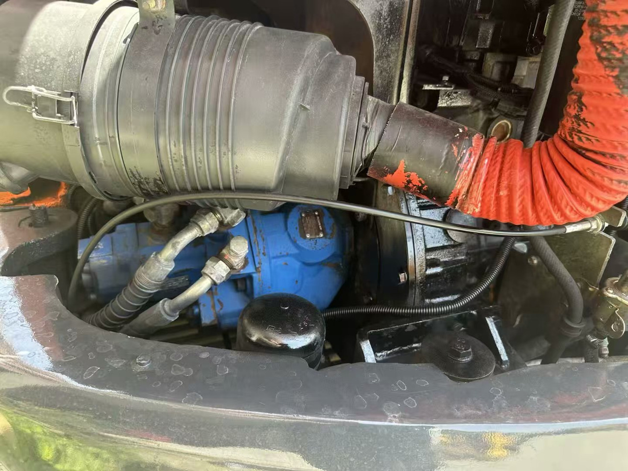 Doosan DX60 - حفارة مصغرة: صور 4 Doosan DX60 - حفارة مصغرة: صور 4