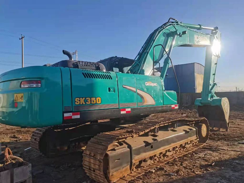 Kobelco SK350 - حفارات زحافة: صور 1 Kobelco SK350 - حفارات زحافة: صور 1