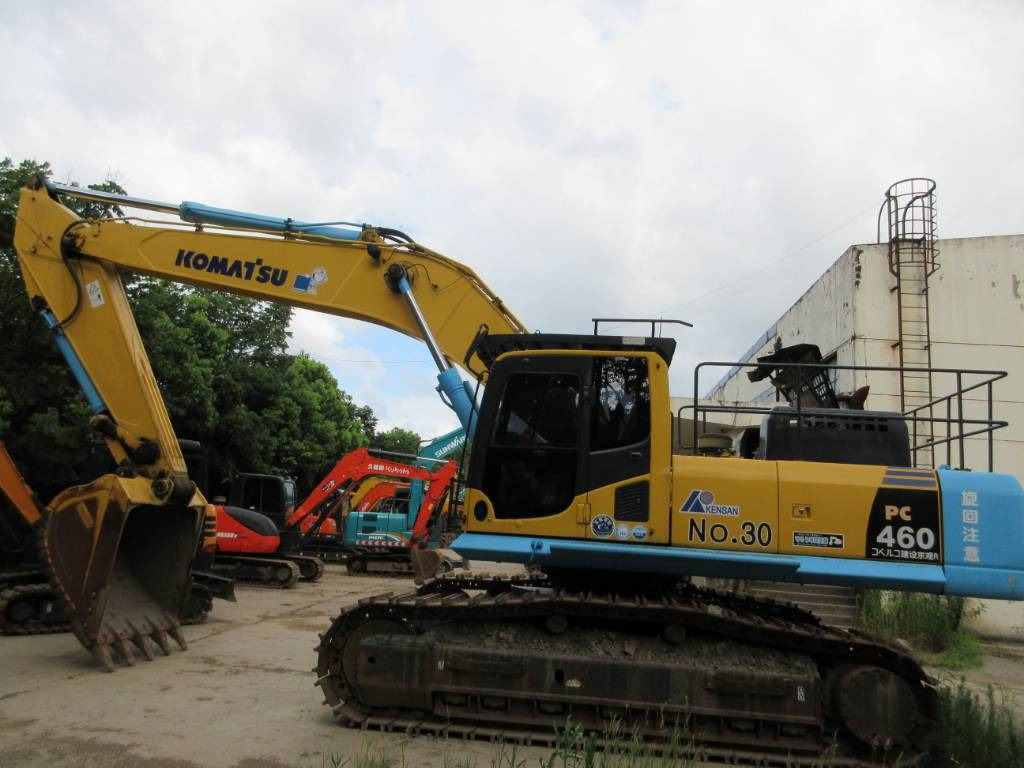 Komatsu PC460 - حفارات زحافة: صور 1 Komatsu PC460 - حفارات زحافة: صور 1