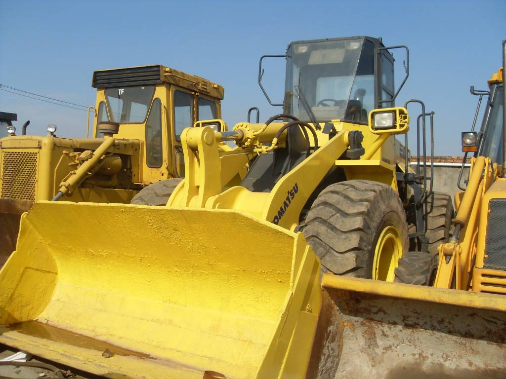 Komatsu WA 380 - اللودر بعجل: صور 1 Komatsu WA 380 - اللودر بعجل: صور 1