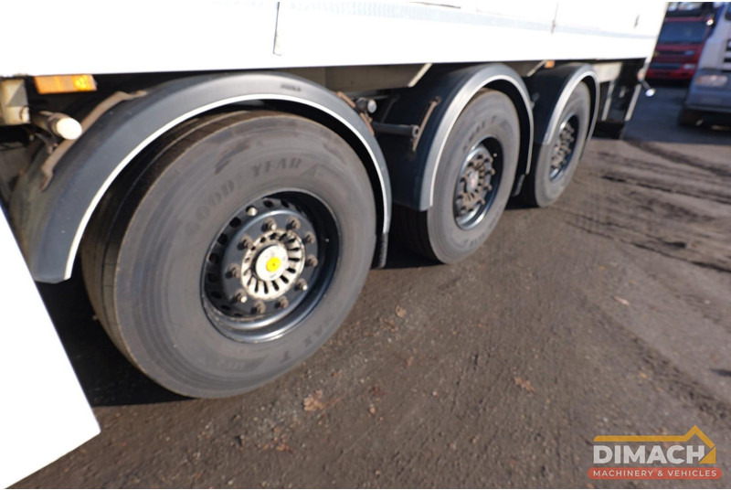 M.C. Machines MCM Cementdekvloeren oplegger 2 assen gestuurd - afstandbediening chape cement mortel screed mortart estrich concrete floors - مقطورة: صور 3 M.C. Machines MCM Cementdekvloeren oplegger 2 assen gestuurd - afstandbediening chape cement mortel screed mortart estrich concrete floors - مقطورة: صور 3