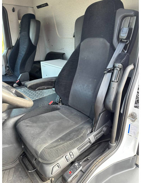 Mercedes-Benz Antos 1833 Euro6 4x2 + anhanger koffer - بصندوق مغلق شاحنة: صور 4 Mercedes-Benz Antos 1833 Euro6 4x2 + anhanger koffer - بصندوق مغلق شاحنة: صور 4