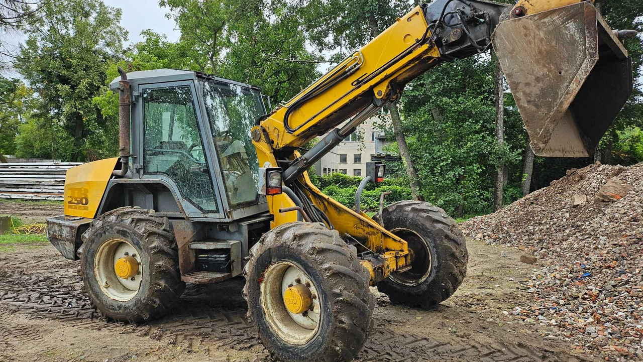 Ładowarka teleskopowa MATBRO TR250-110 Powershift jcb - رافعة تلسكوبية: صور 4 Ładowarka teleskopowa MATBRO TR250-110 Powershift jcb - رافعة تلسكوبية: صور 4