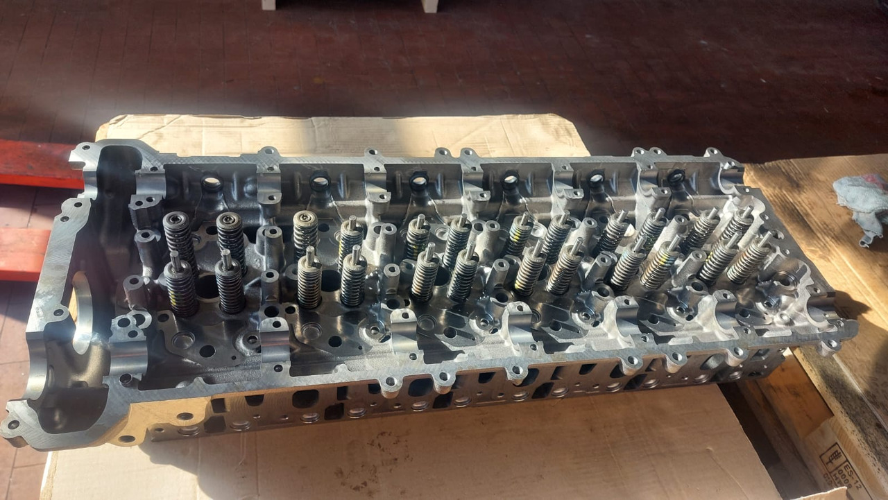 LIEBHERR Regeneracja naprawa om 470 471 472 473 mp4 euro6 - المحرك - آلات البناء: صور 4 LIEBHERR Regeneracja naprawa om 470 471 472 473 mp4 euro6 - المحرك - آلات البناء: صور 4