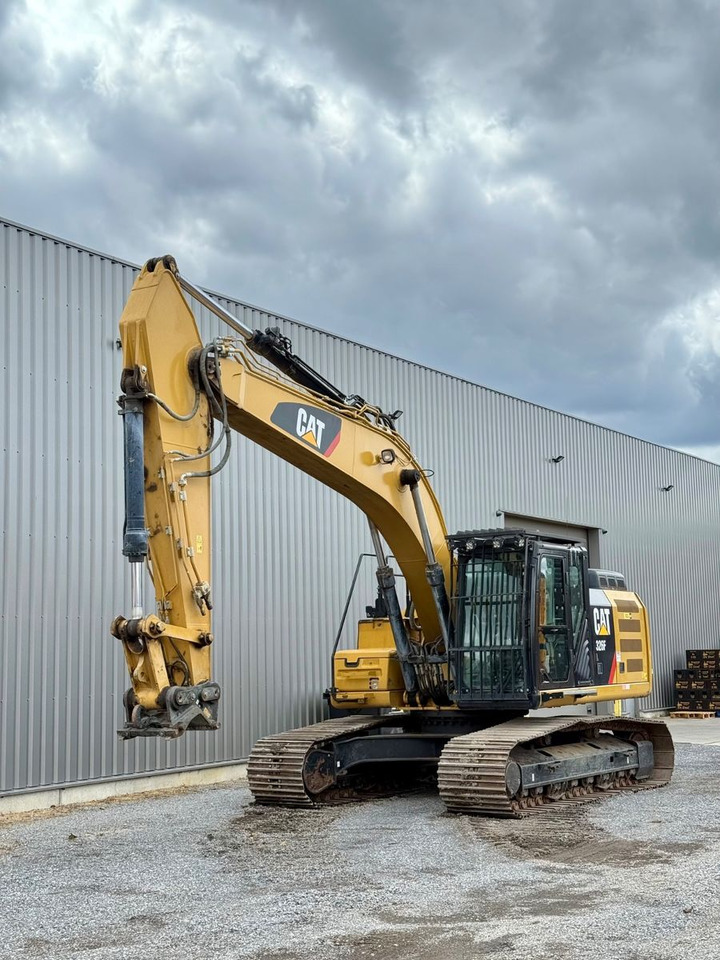 CAT 326 FL - حفارات زحافة: صور 3 CAT 326 FL - حفارات زحافة: صور 3