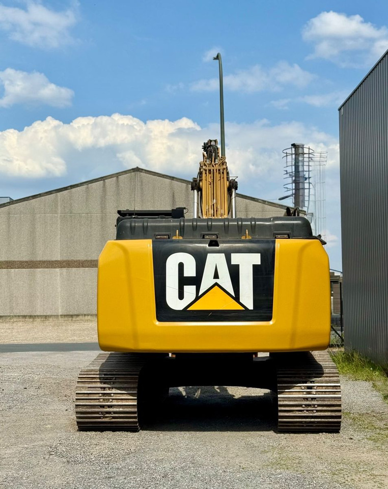 CAT 326FL - حفارات زحافة: صور 4 CAT 326FL - حفارات زحافة: صور 4