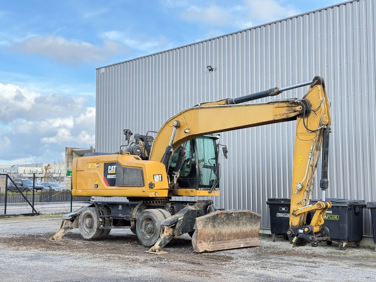 CAT MH3022 - حفارة على عجلات: صور 2 CAT MH3022 - حفارة على عجلات: صور 2