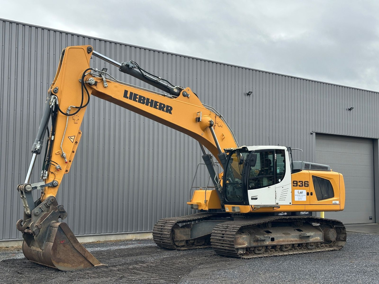 Liebherr R936 LC - حفارات زحافة: صور 1 Liebherr R936 LC - حفارات زحافة: صور 1