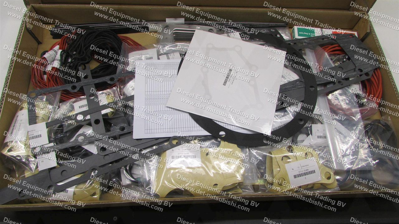 MITSUBISHI GASKET KIT; ENGINE S6R,S6R2,S6RF (W/O SEALS) - محرك حشوات - معدات صناعية: صور 1 MITSUBISHI GASKET KIT; ENGINE S6R,S6R2,S6RF (W/O SEALS) - محرك حشوات - معدات صناعية: صور 1