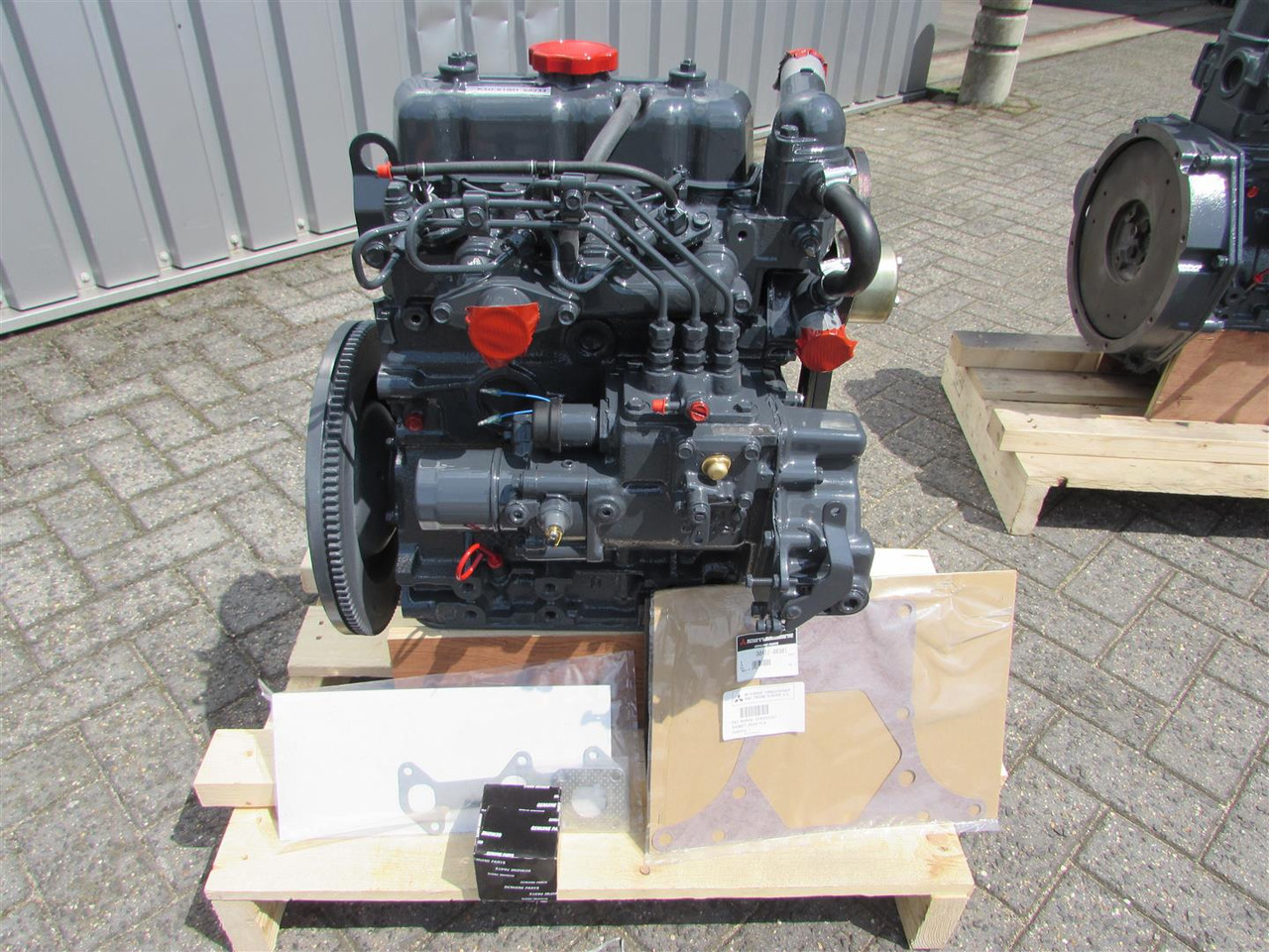 Mitsubishi RECON K3D - المحرك - لودر: صور 1 Mitsubishi RECON K3D - المحرك - لودر: صور 1