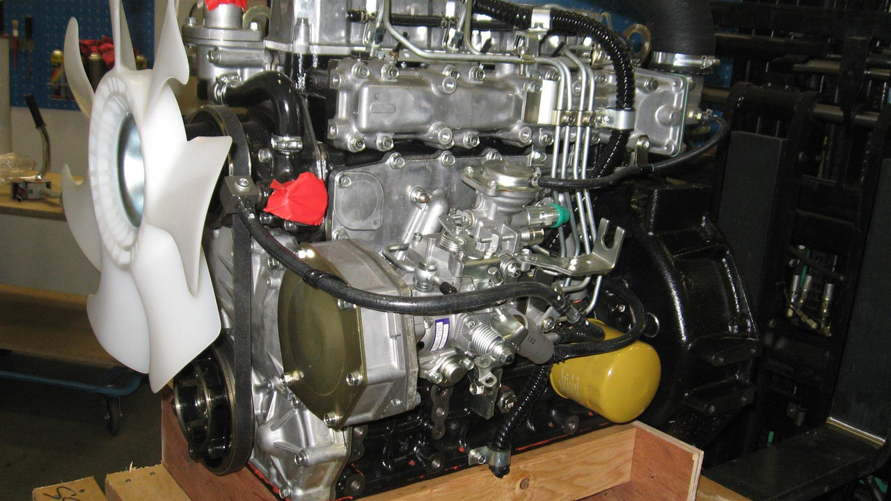 Mitsubishi S4S-Z3DT65SP 62 kW @ 2500 rpm - المحرك - لودر: صور 3 Mitsubishi S4S-Z3DT65SP 62 kW @ 2500 rpm - المحرك - لودر: صور 3