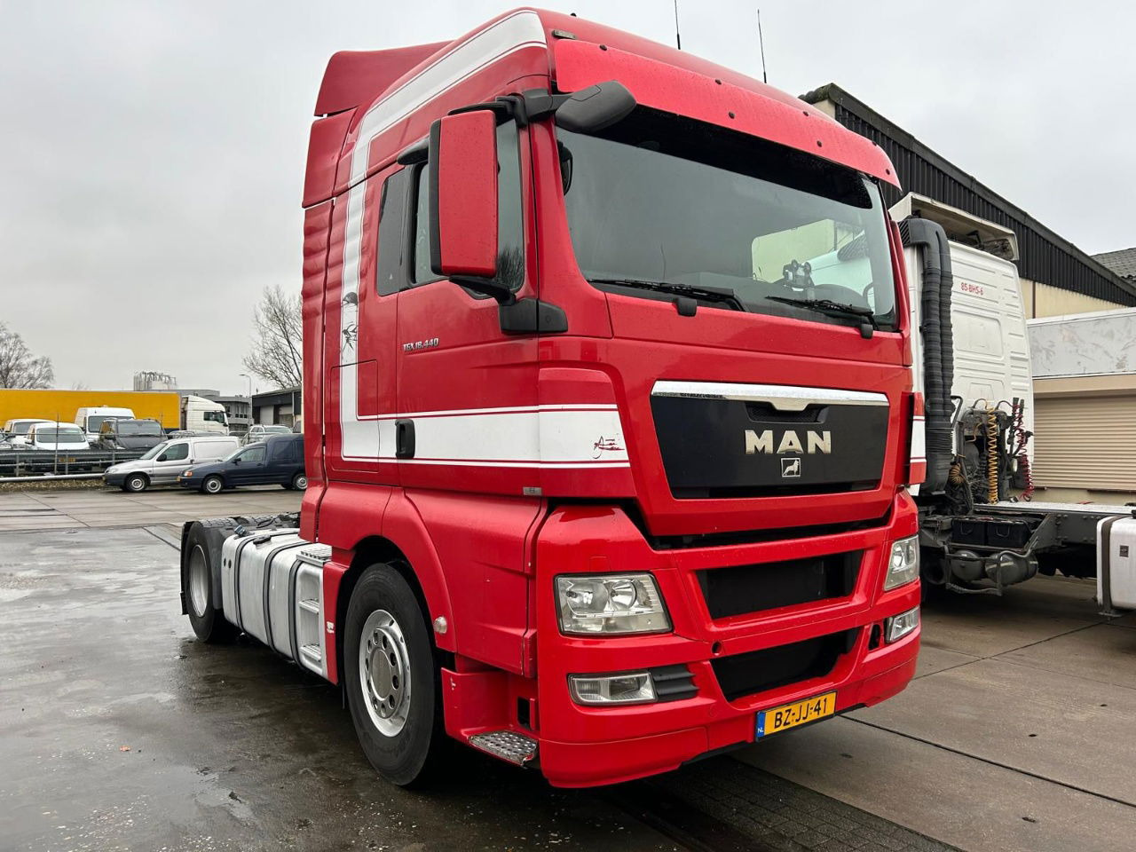 MAN TGX 18.440 Euro 5 / BJ. 2011 / 440PK - شاحنة جرار: صور 2 MAN TGX 18.440 Euro 5 / BJ. 2011 / 440PK - شاحنة جرار: صور 2