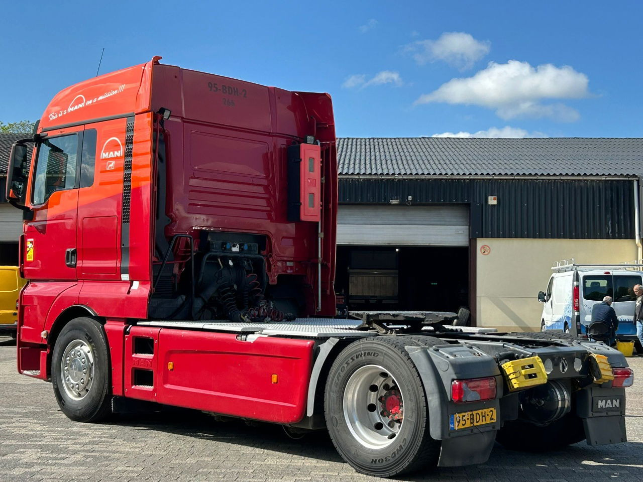 MAN TGX NL Truck / ADR / apk - شاحنة جرار: صور 4 MAN TGX NL Truck / ADR / apk - شاحنة جرار: صور 4