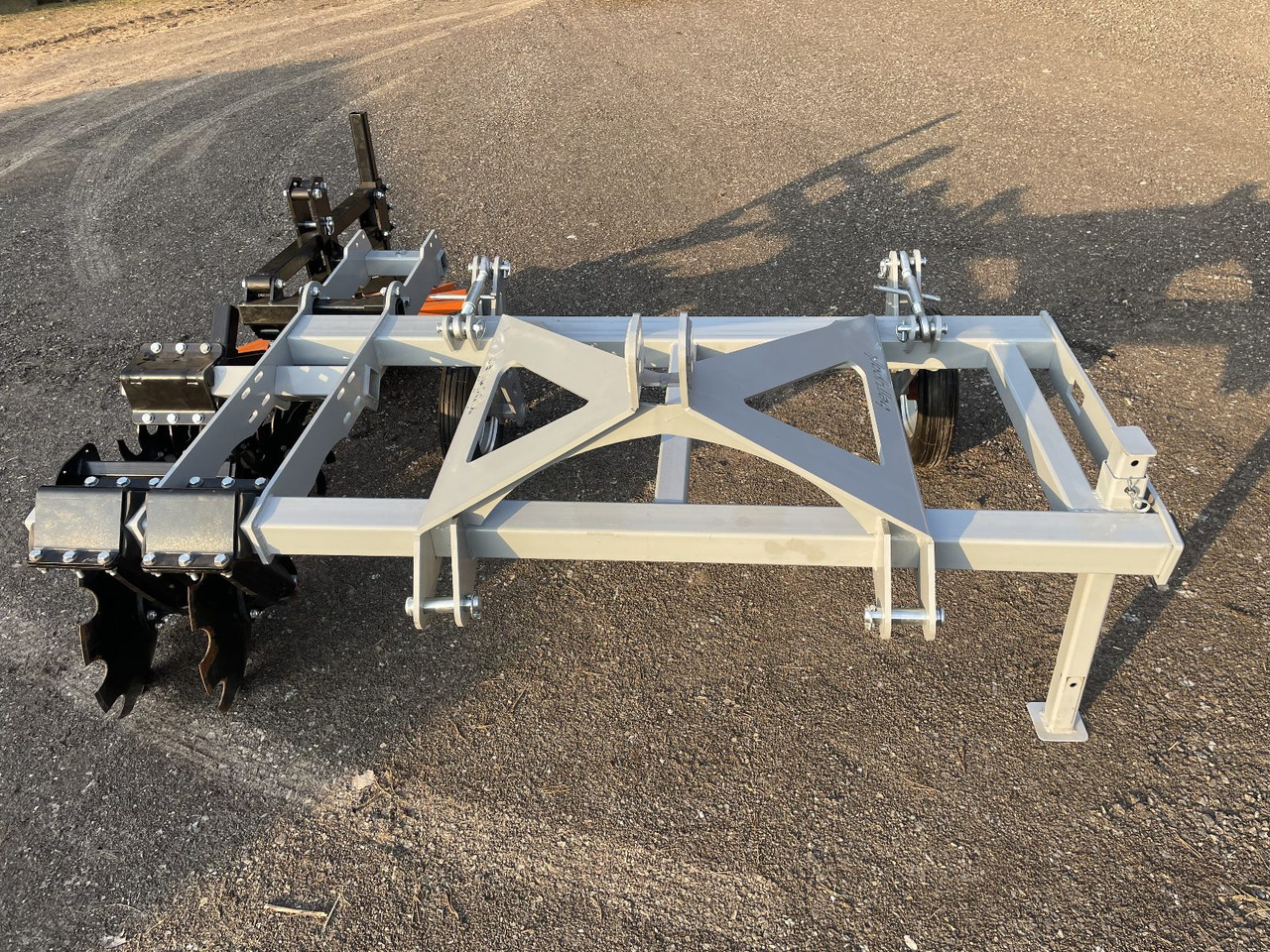 Berrypark Roll- und Fingerhacke / Orchard Weeder / Sarcleuse arboricole / Pielnik sadowniczy - مسلفة: صور 3 Berrypark Roll- und Fingerhacke / Orchard Weeder / Sarcleuse arboricole / Pielnik sadowniczy - مسلفة: صور 3