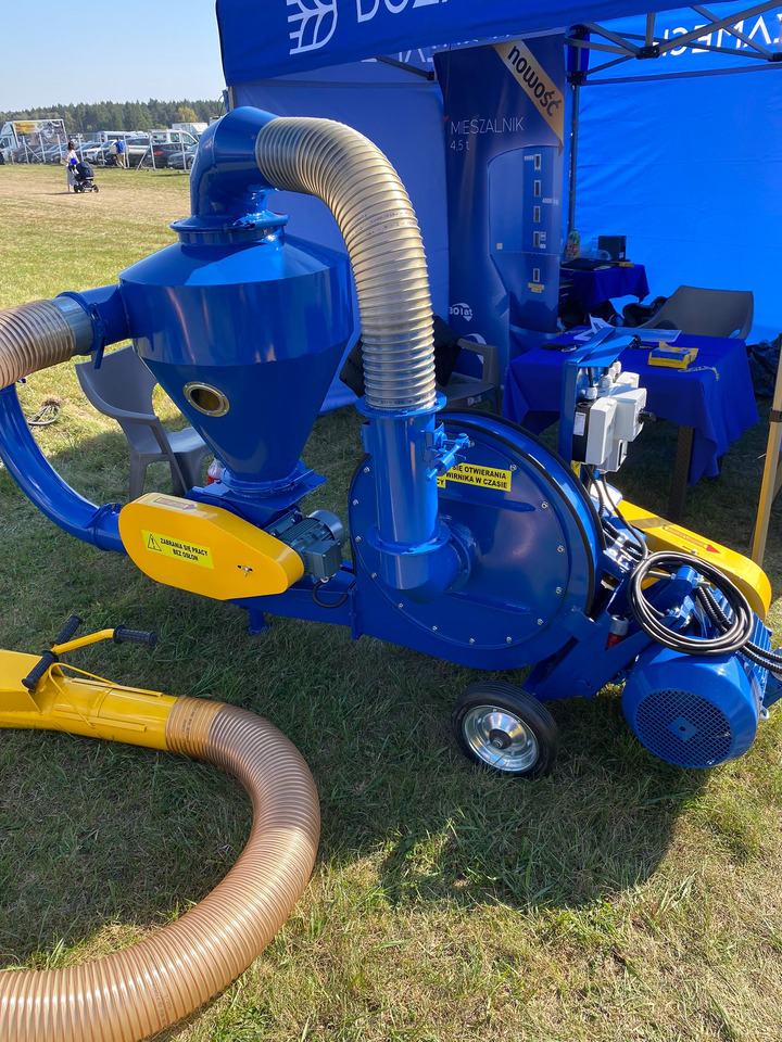 Dozamech Saug-Druckgebläse / Suction and pressure blower / Suceuse à grains / Trasportatore / Пневматический вдуватель / Dmuchawa ssąco-tłocząca T-420 - الناقل: صور 2 Dozamech Saug-Druckgebläse / Suction and pressure blower / Suceuse à grains / Trasportatore / Пневматический вдуватель / Dmuchawa ssąco-tłocząca T-420 - الناقل: صور 2