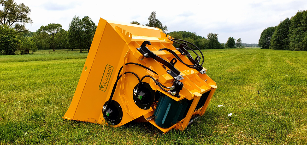 Grutech Einstreugerät / Spreader / Pailleuse / Rozściełacz - سترو التقطيع: صور 2 Grutech Einstreugerät / Spreader / Pailleuse / Rozściełacz - سترو التقطيع: صور 2