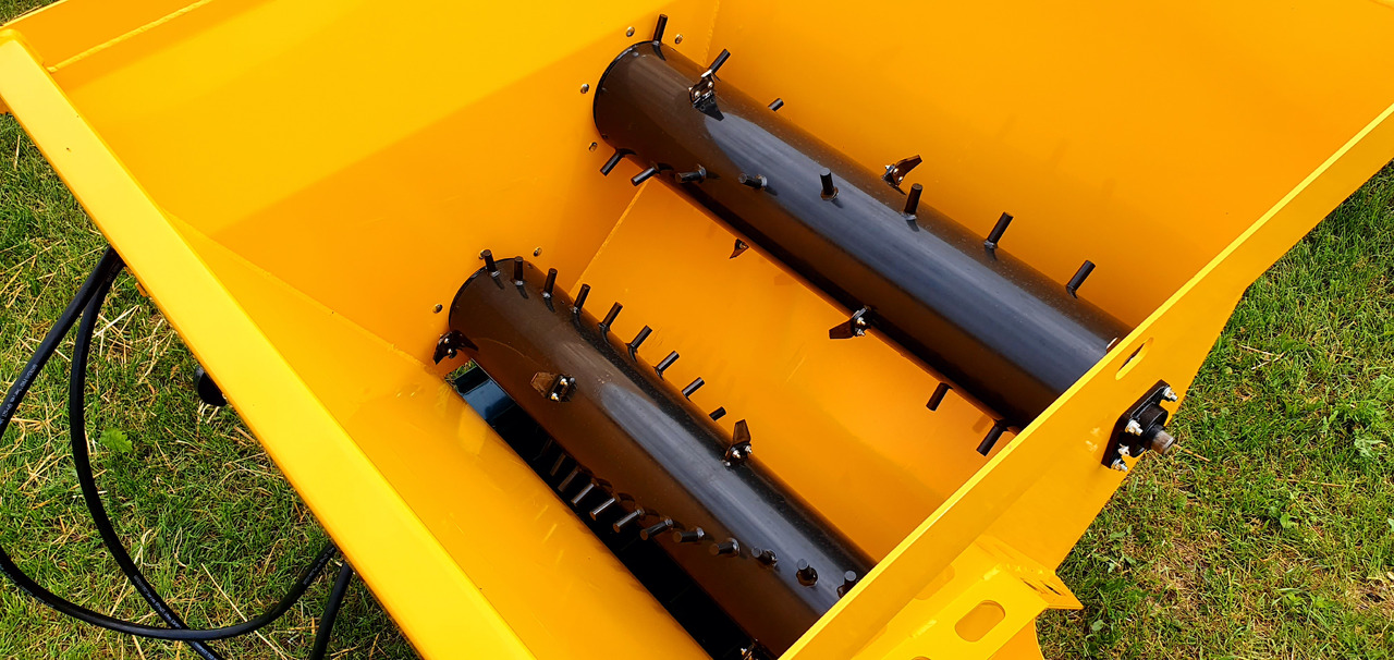 Grutech Einstreugerät / Spreader / Pailleuse / Rozściełacz - سترو التقطيع: صور 5 Grutech Einstreugerät / Spreader / Pailleuse / Rozściełacz - سترو التقطيع: صور 5